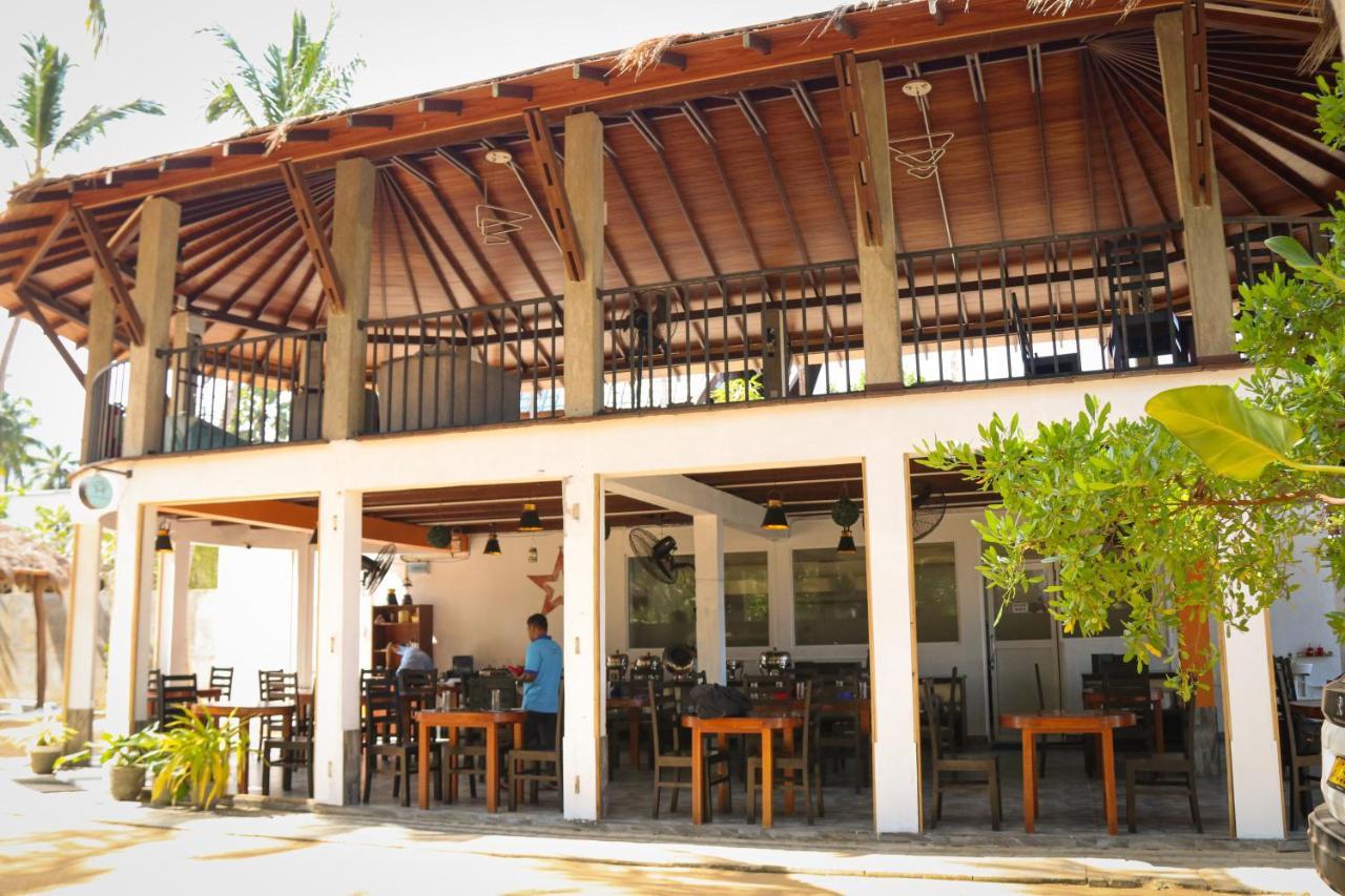The Blue Lagoon Resort Kalpitiya Esterno foto