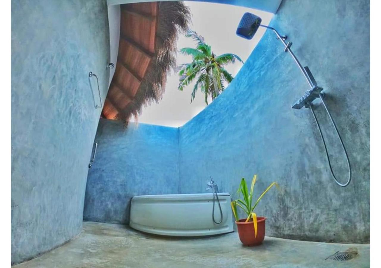 The Blue Lagoon Resort Kalpitiya Esterno foto